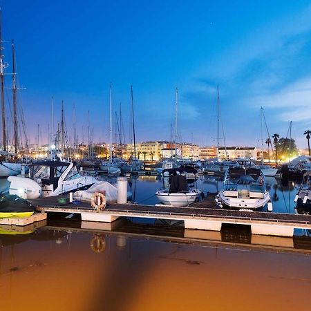 A23 - Marina Palm View Apartment Lagos Exterior photo